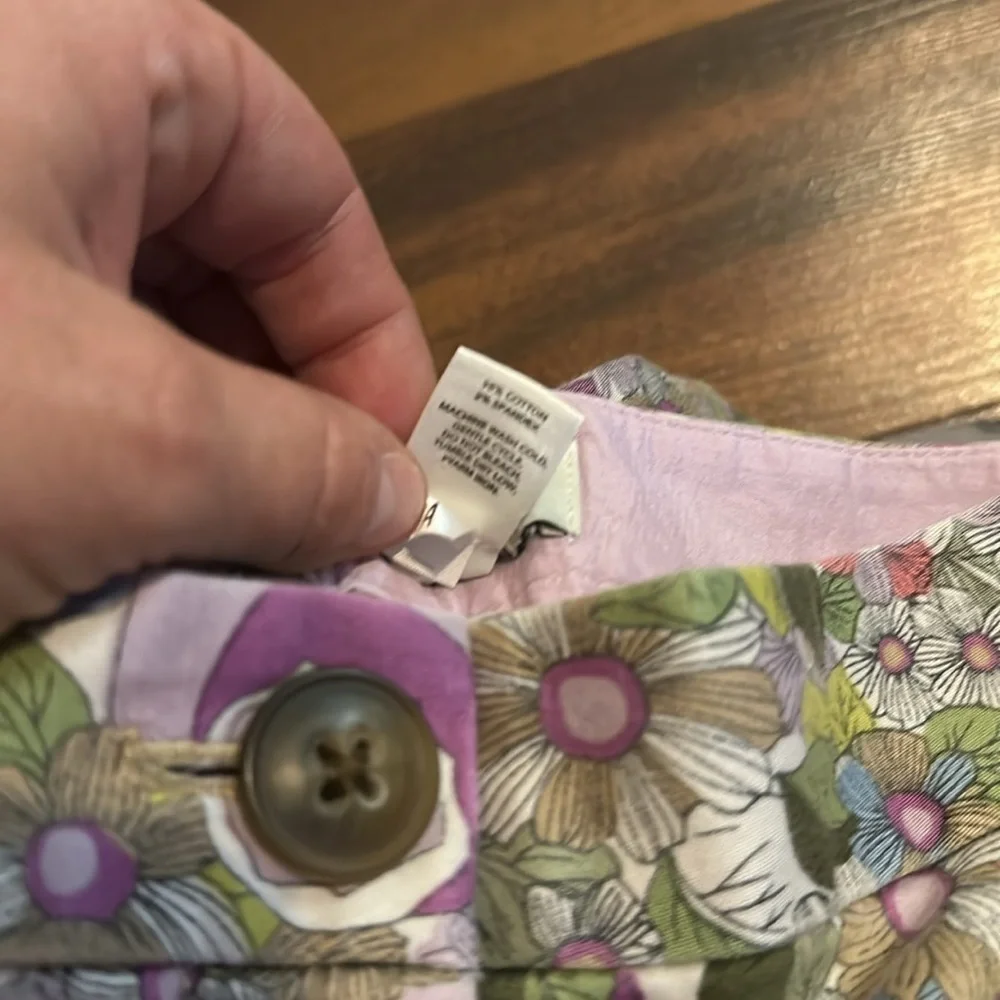Ann Loft Taylor Chino Purple Floral Shorts Size 4 - Picture 7 of 11
